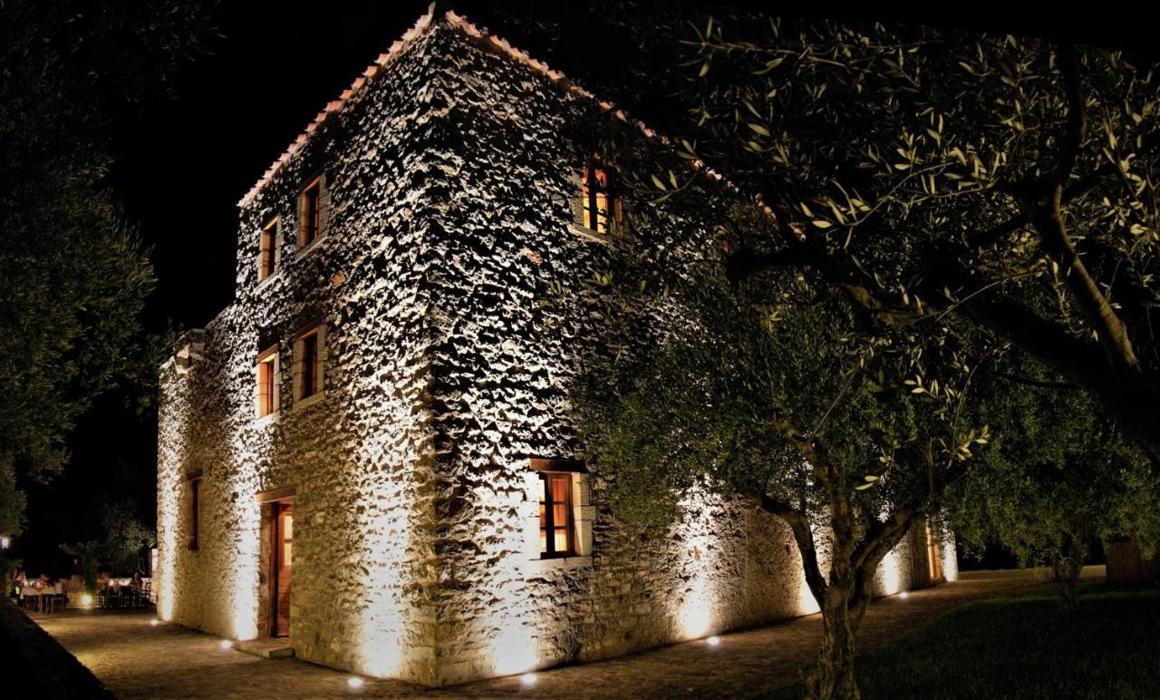 Liotrivi Historical Mansion And Boutique Hotel Монемвасія Екстер'єр фото