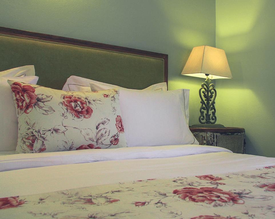 Liotrivi Historical Mansion And Boutique Hotel Монемвасія Екстер'єр фото